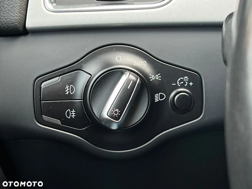 Audi A4 Limousine 2.0 TFSI Quattro - 16