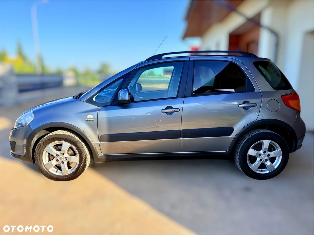 Suzuki SX4 2.0 DDiS Explore 4WD - 7