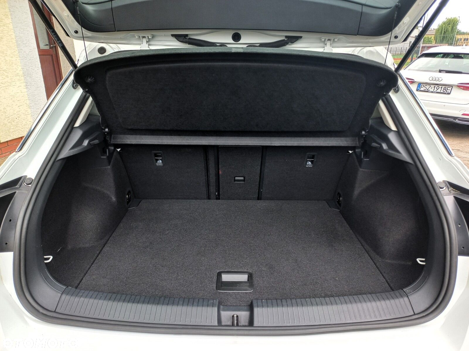 Volkswagen T-Roc - 26