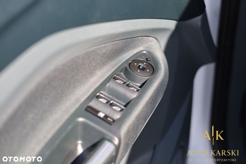 Ford C-MAX - 17