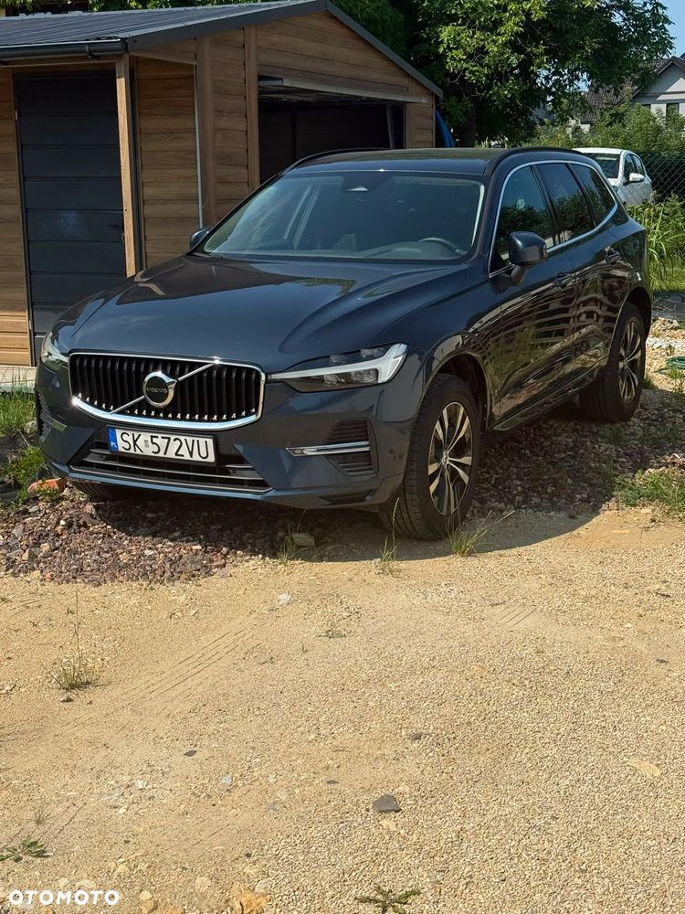 Volvo XC 60 B5 B AWD Momentum Pro - 3