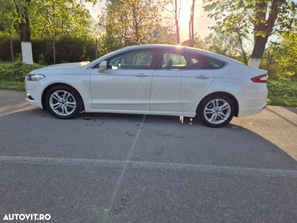 Ford Mondeo 2.0 TDCI Start-Stopp PowerShift-Aut Business Edition - 40