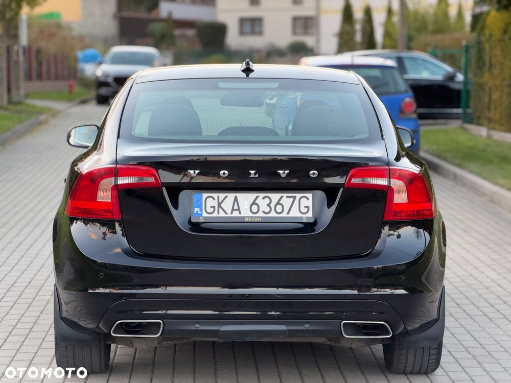 Volvo S60 D4 Momentum - 12