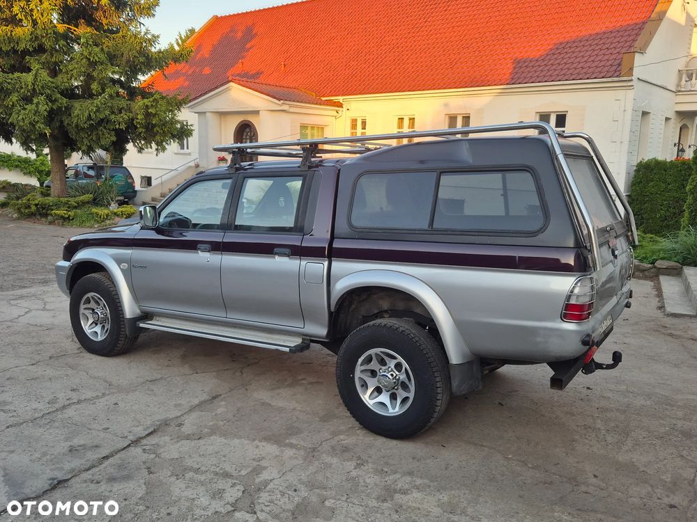 Mitsubishi L200 - 4