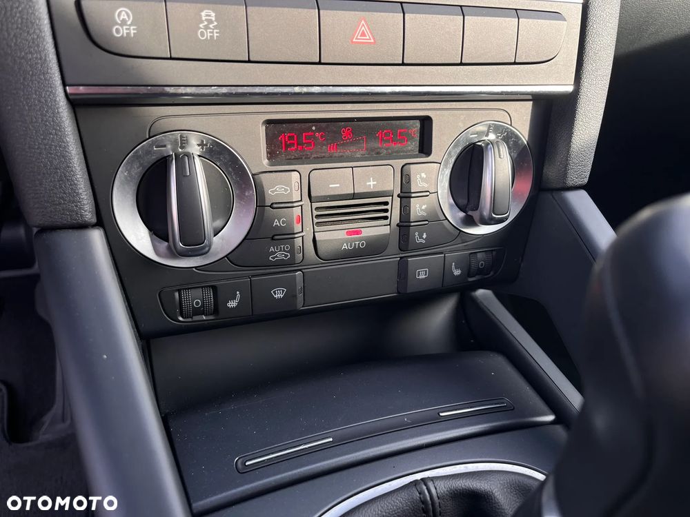 Audi A3 Sportback 1.2 TFSI Ambiente - 25