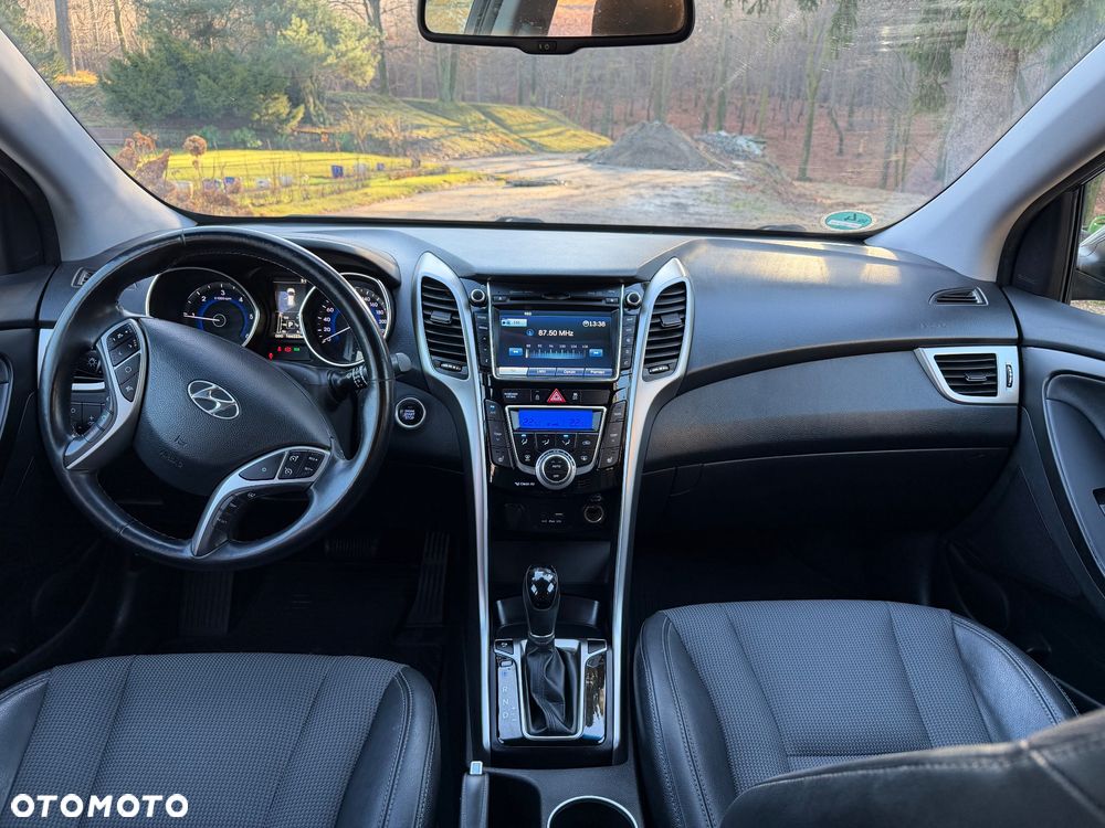 Hyundai i30 1.6 CRDI DCT Premium - 27