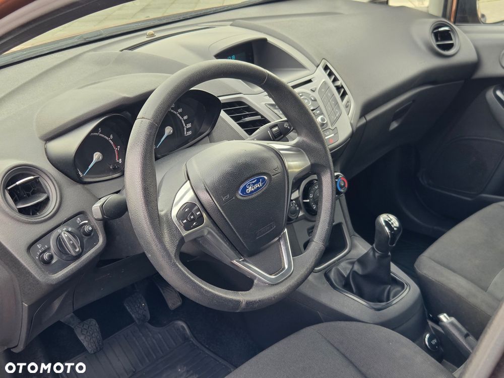 Ford Fiesta 1.25 Ambiente - 8
