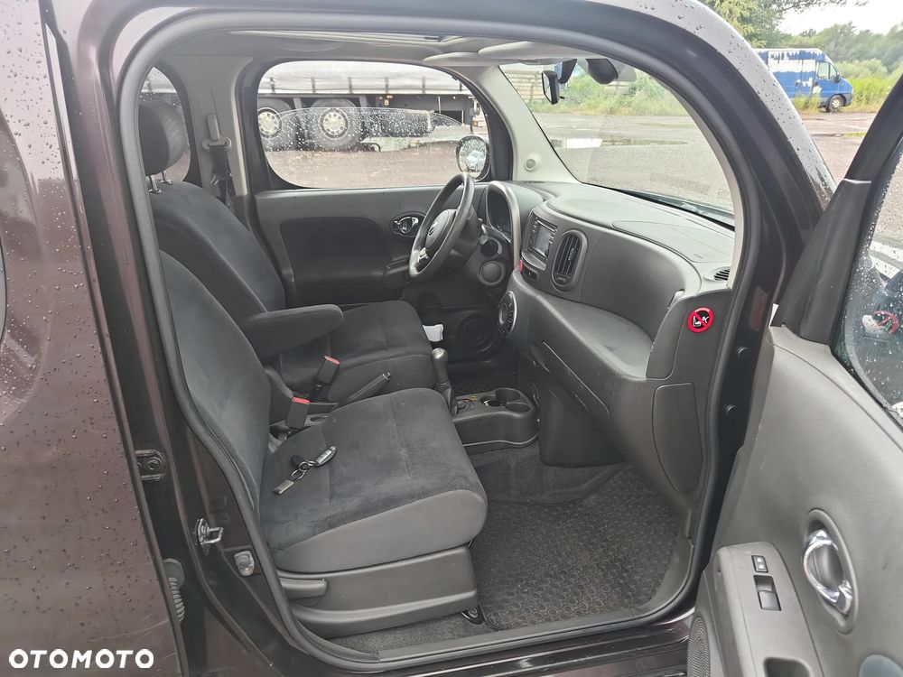Nissan Cube - 4