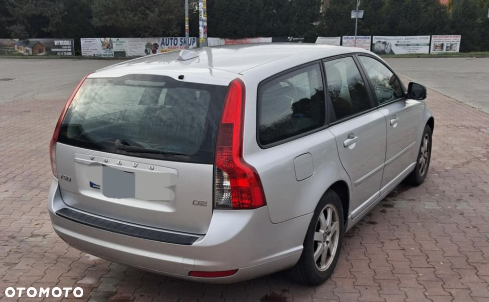 Volvo V50 D2 - 3