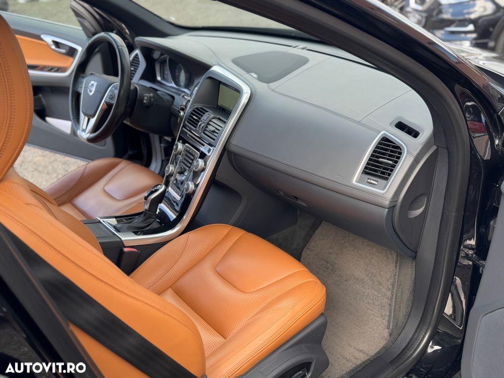 Volvo XC 60 D5 AWD Geartronic Linje Inscription - 31