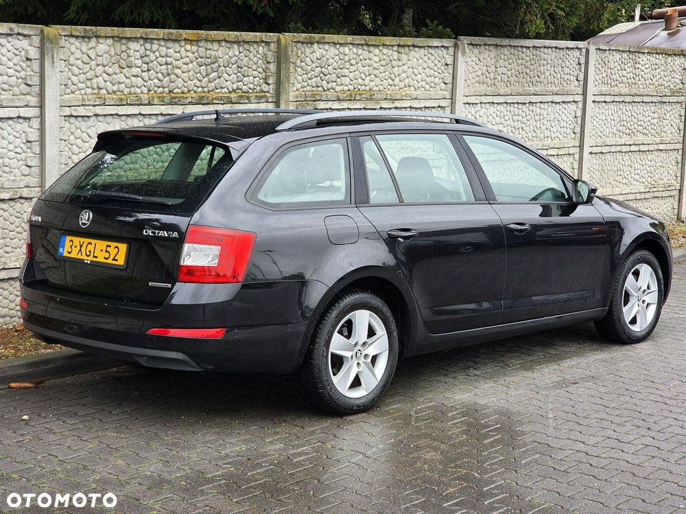 Skoda Octavia 1.6 TDI Greenline - 8