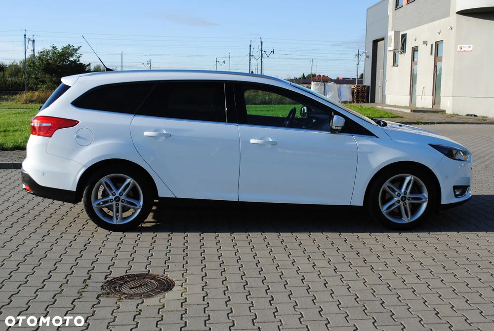 Ford Focus 2.0 TDCi Titanium ASS - 35
