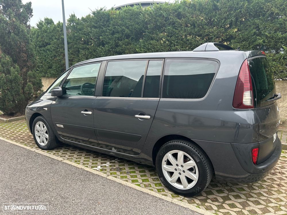 Renault Espace 2.0 dCi Initiale 7L - 4