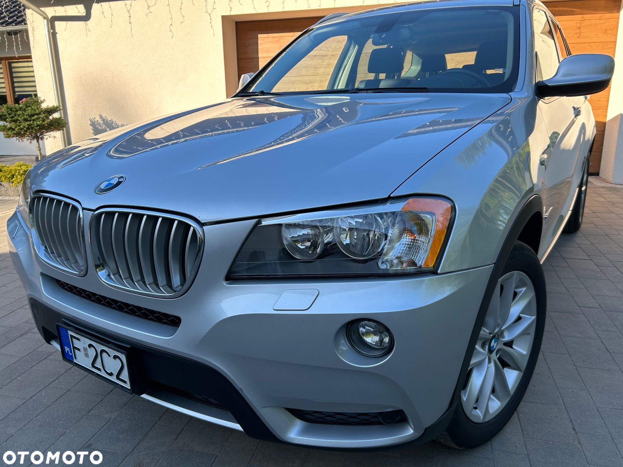 BMW X3 28i xDrive - 1