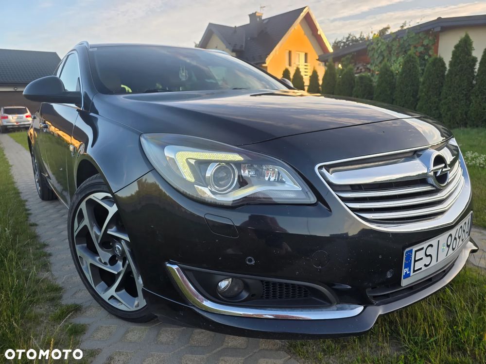 Opel Insignia - 1
