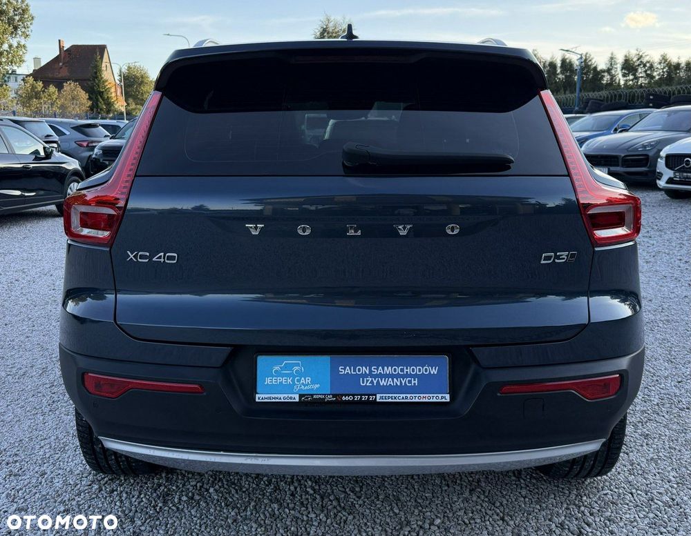 Volvo XC 40 D3 AWD Momentum Pro - 6