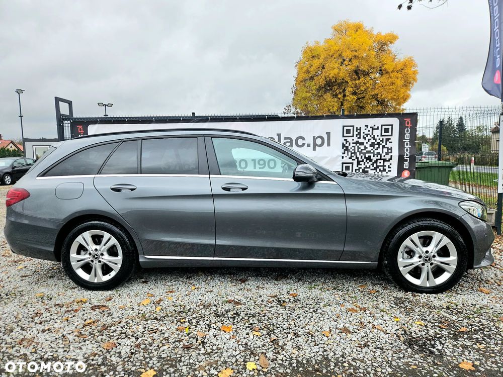 Mercedes-Benz Klasa C 220 d 4Matic T 9G-TRONIC - 14