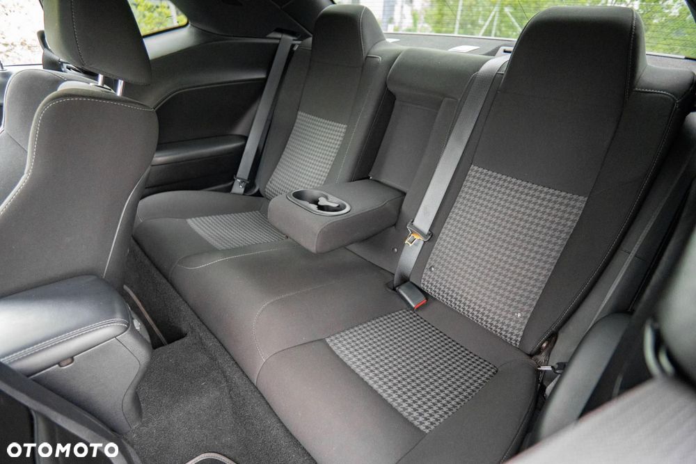 Dodge Challenger 3.6 SXT - 15