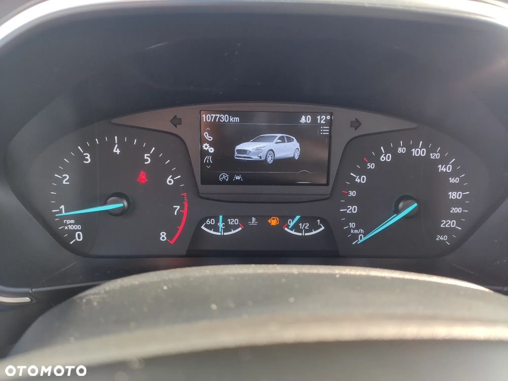 Ford Focus 1.0 EcoBoost Connected - 25