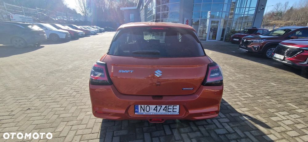 Suzuki Swift 1.2 Dualjet SHVS Premium Plus CVT - 9