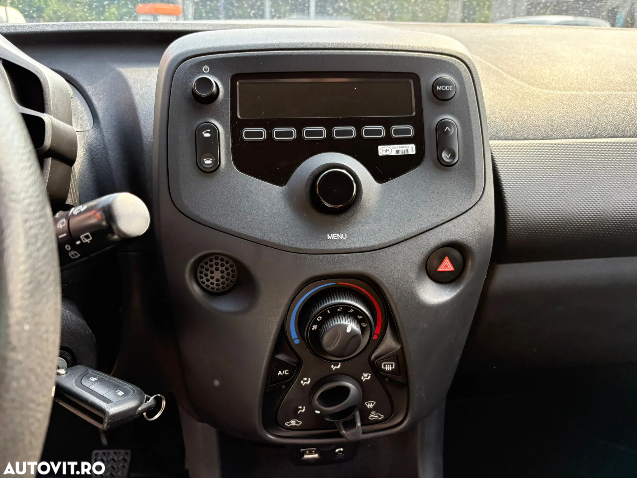 Toyota Aygo 1.0 VVY-I 5 usi X - 8