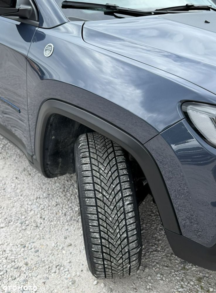 Jeep Compass 1.3 T4 PHEV 4xe Trailhawk S&S - 32
