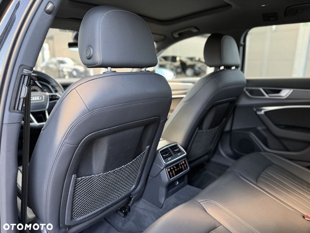 Audi A6 - 12