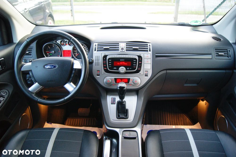 Ford Kuga 2.0 TDCi 4WD Titanium - 32