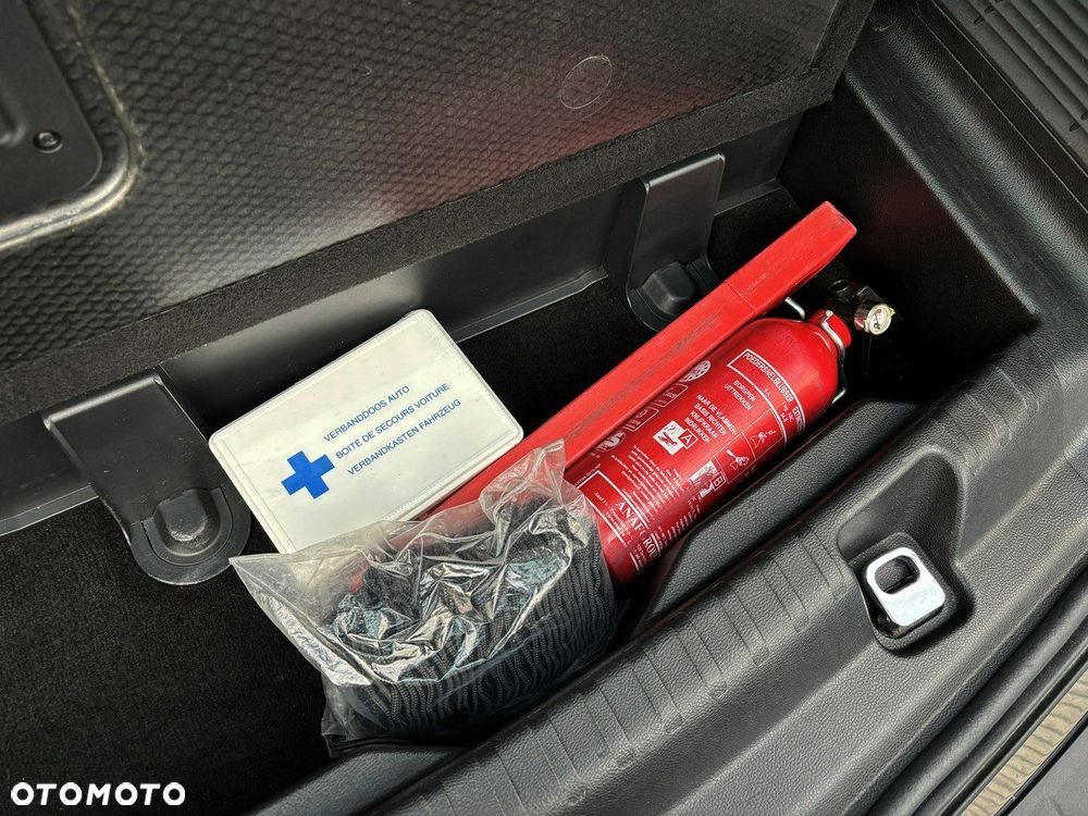 Ford S-Max 2.0 TDCi Titanium - 33