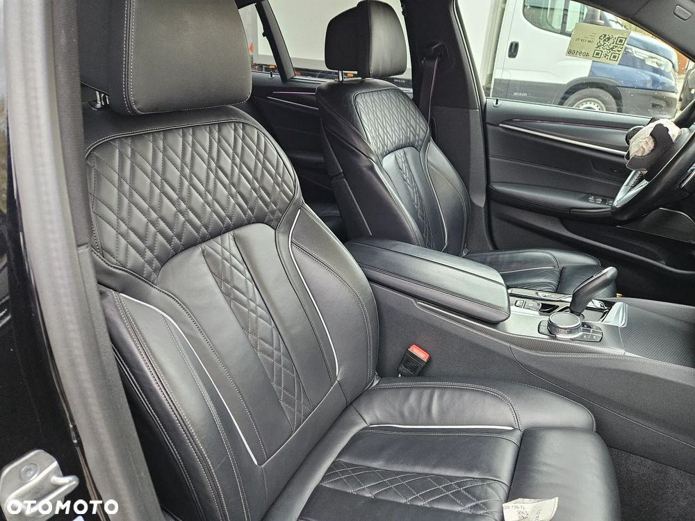 BMW Seria 5 545e xDrive M Sport sport - 11