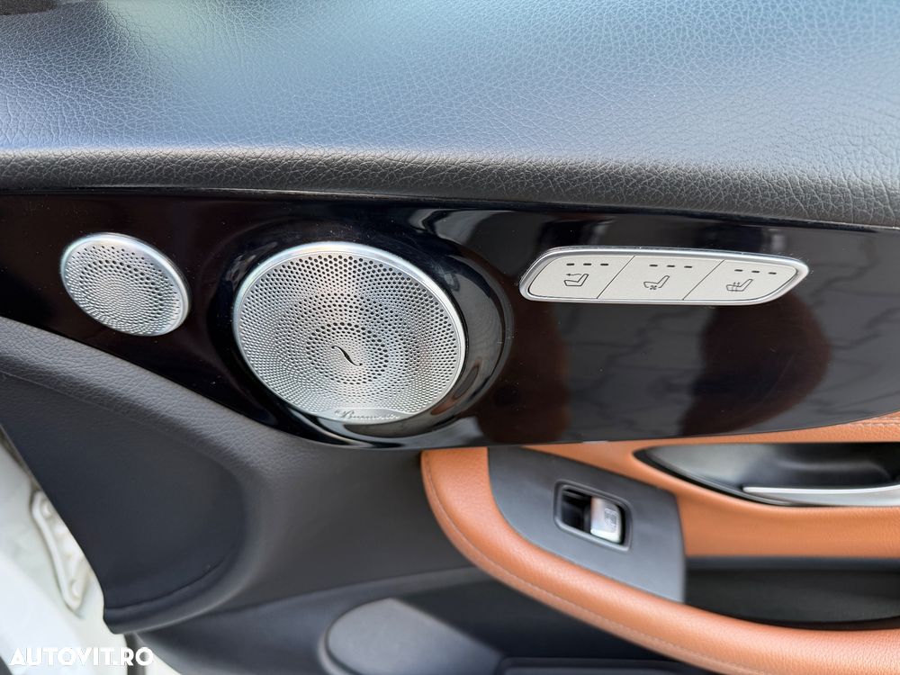 Mercedes-Benz C - 31