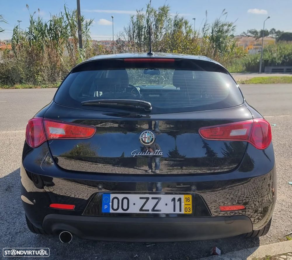 Alfa Romeo Giulietta 1.6 JTDM 16V - 6
