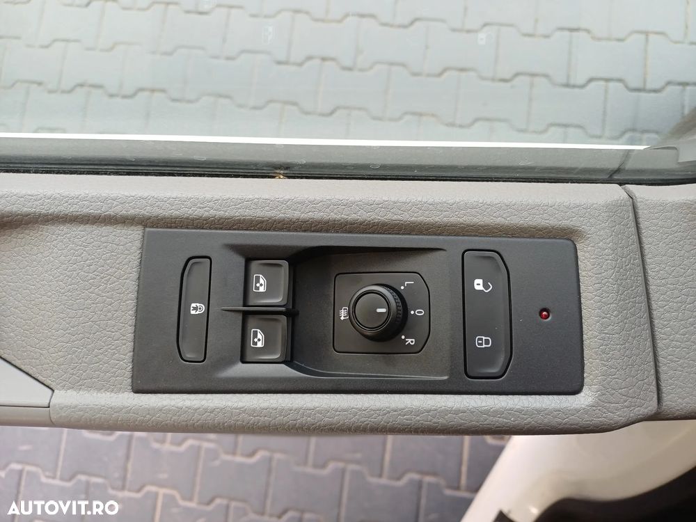 Volkswagen Transporter 2.0 110 kW LR - 8