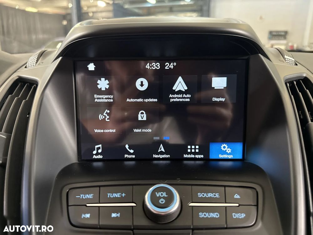 Ford Kuga - 20