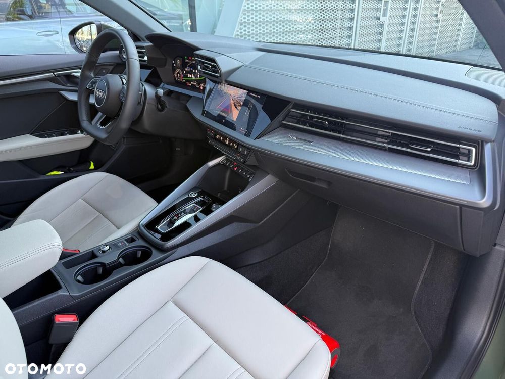 Audi A3 Sportback 35 TFSI mHEV S Line S tronic - 23