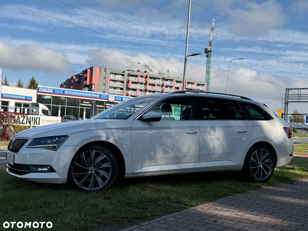Skoda Superb 2019 photo 2