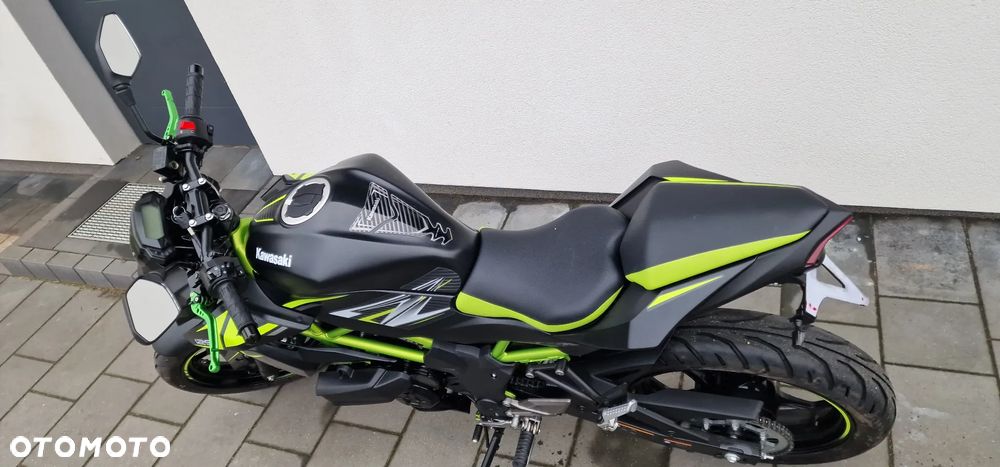 Kawasaki Z - 11