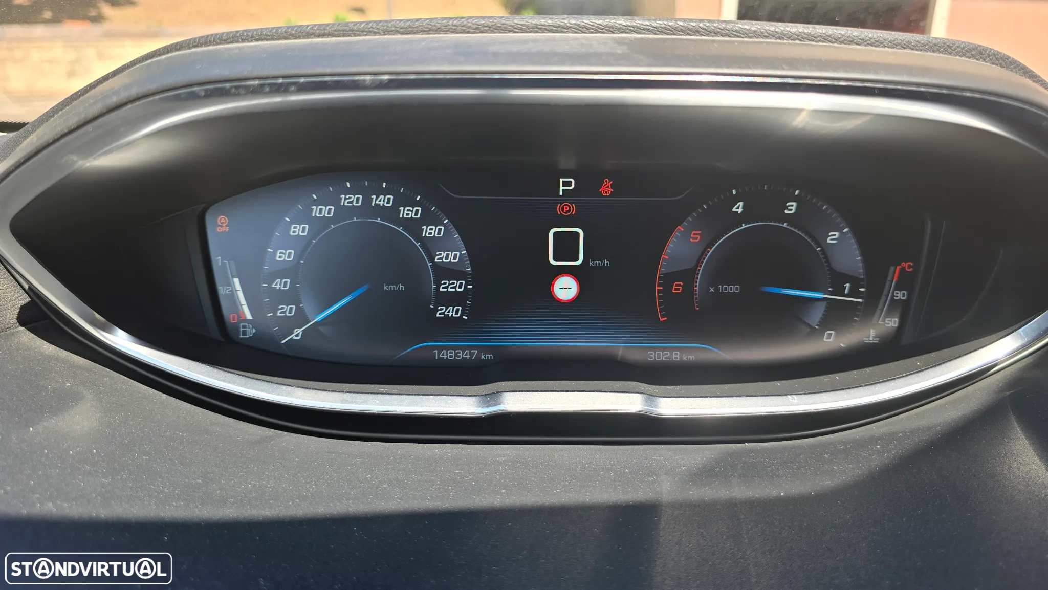 Peugeot 3008 1.5 BlueHDi Allure EAT8 - 2