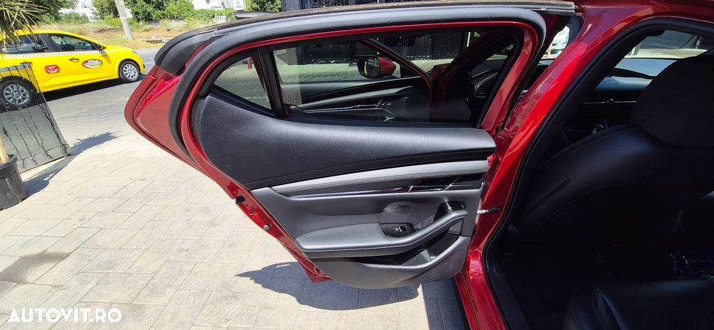 Mazda 3 e-SKYACTIV-X AWD 2.0 M HYBRID DRIVE SELECTION - 19