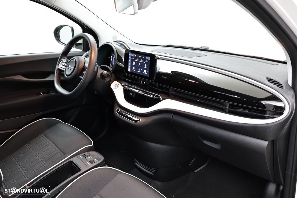 Fiat 500e Action - 19