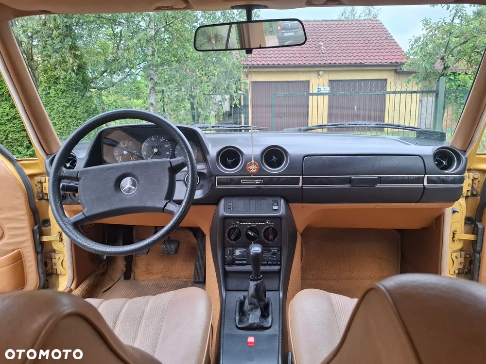 Mercedes-Benz W123 - 5