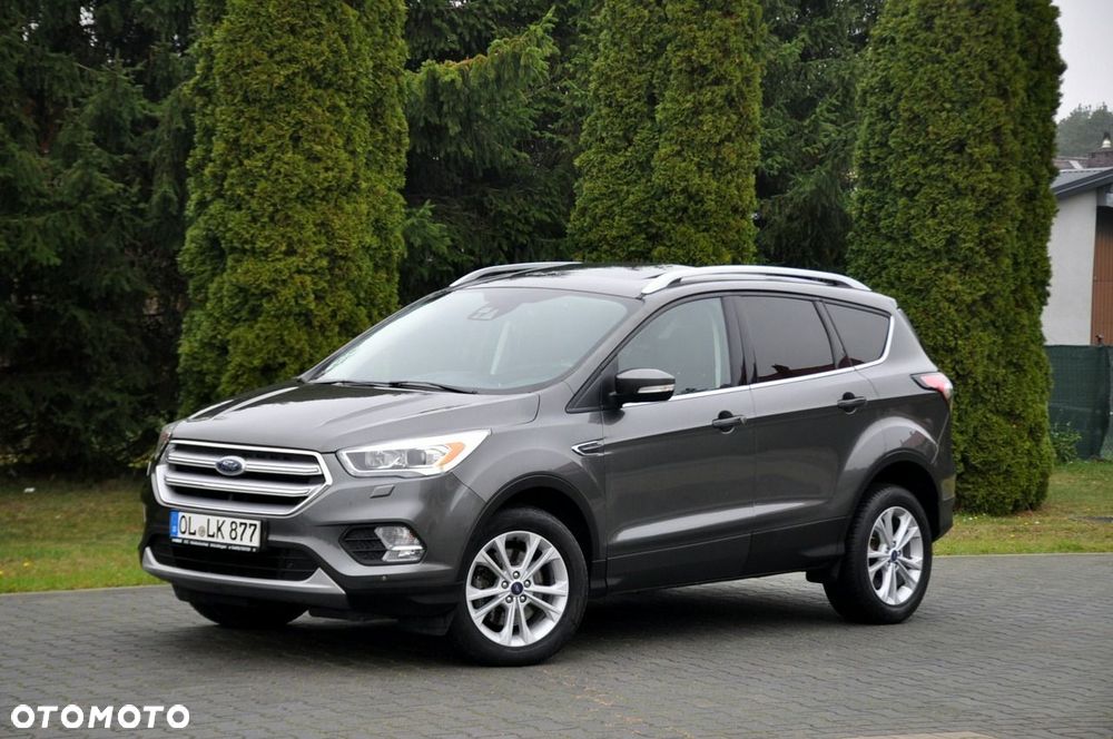 Ford Kuga - 10
