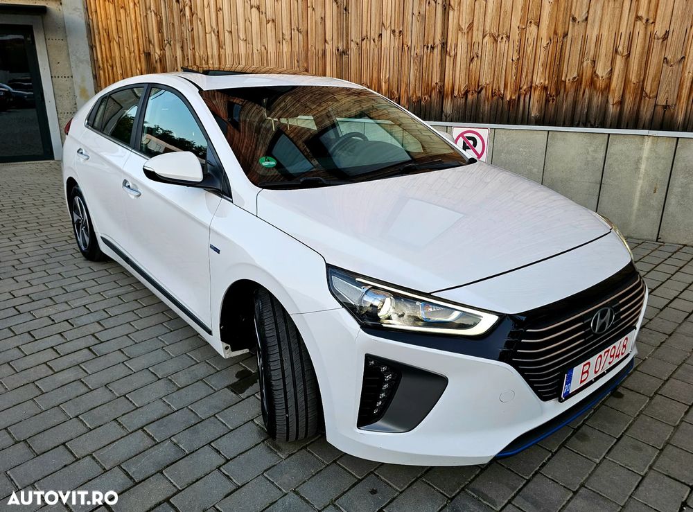 Hyundai IONIQ - 2