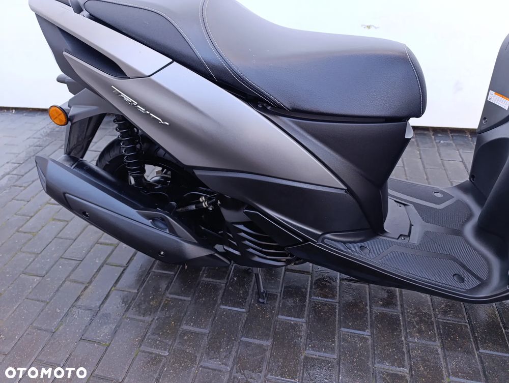 Yamaha Tricity - 23