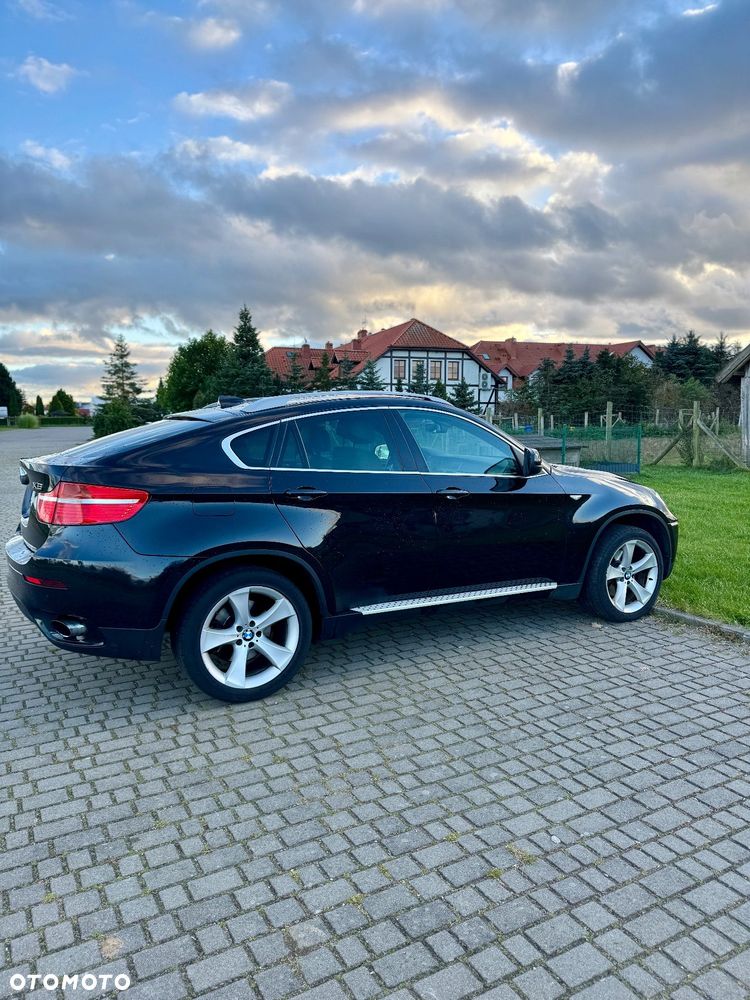 BMW X6 - 10