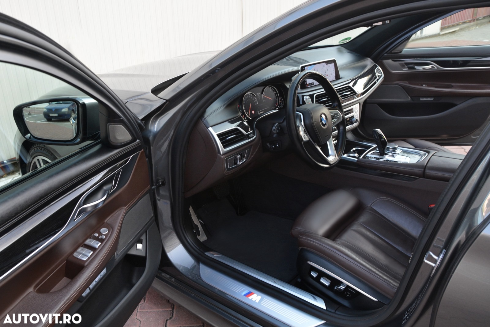 BMW Seria 7 740d xDrive - 22