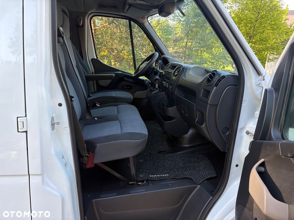 Renault Master - 15