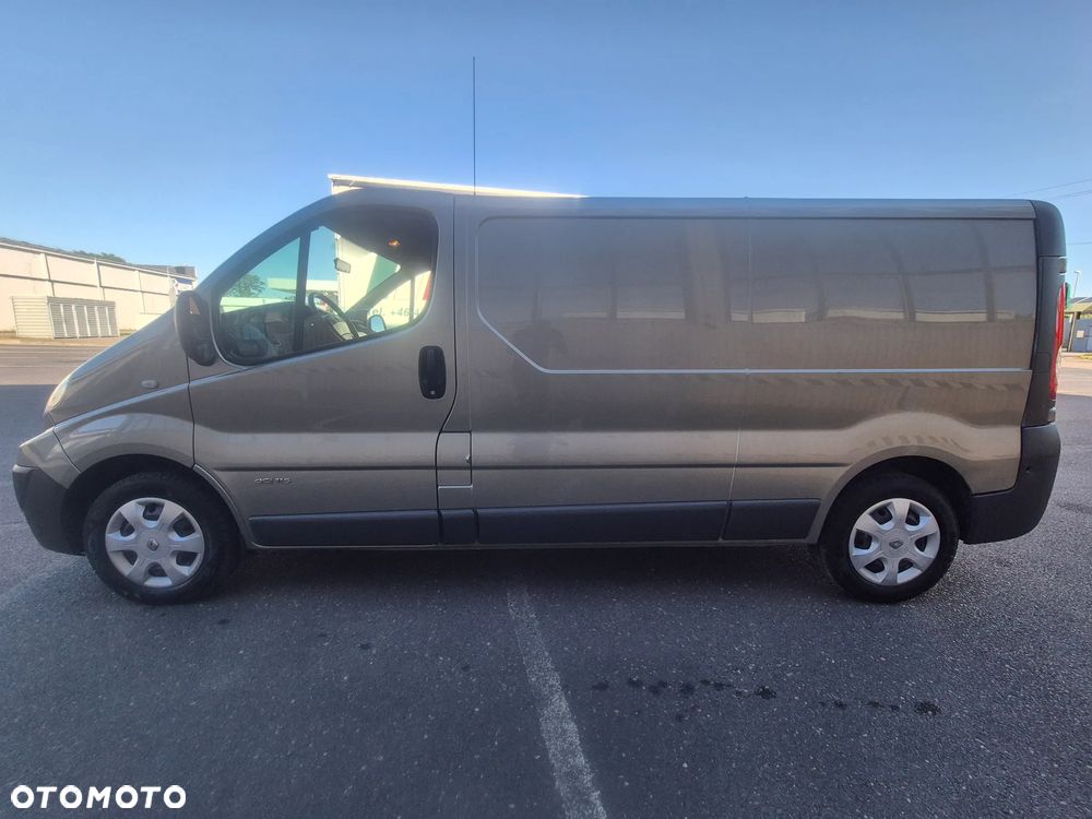 Renault TRAFIC - 11