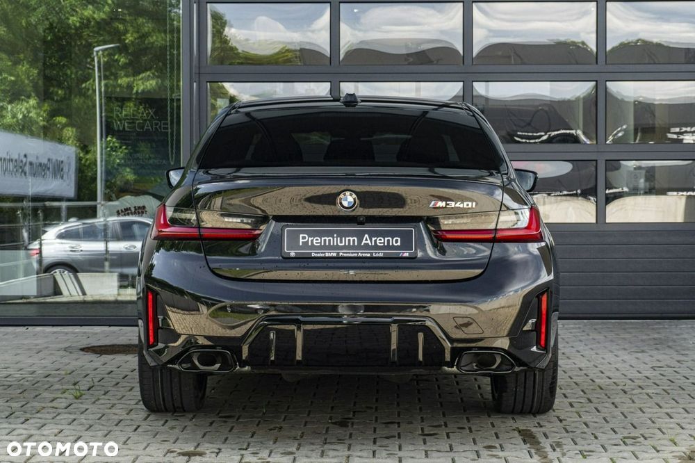 BMW Seria 3 M340i xDrive - 10