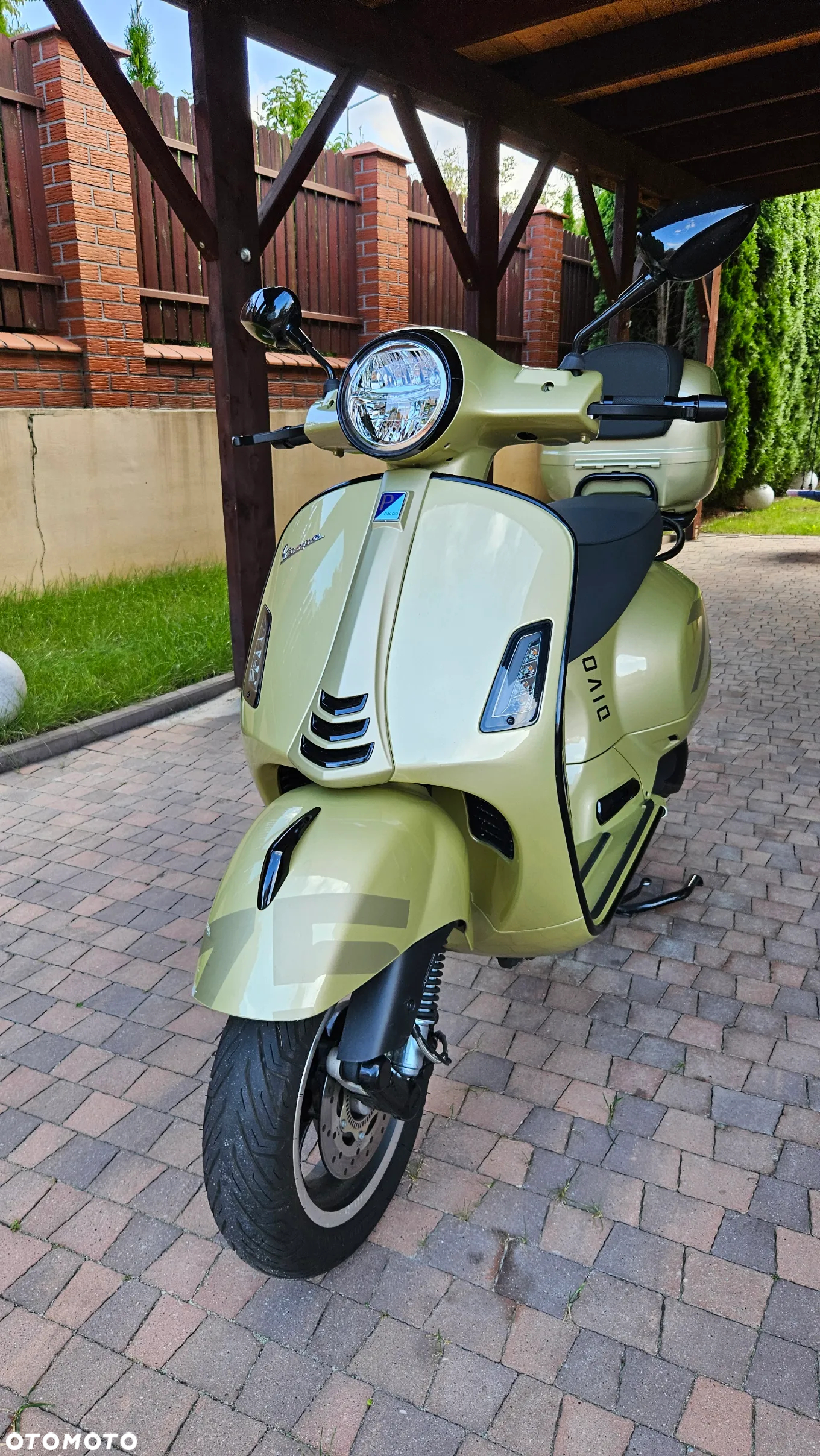 Piaggio Vespa - 30